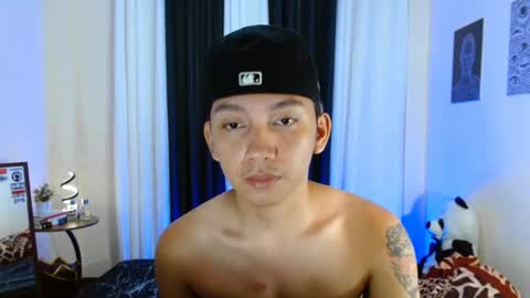 Snapshot of xcigbatecum chatting on 07.18.26 Charlie online show from 07.18.26