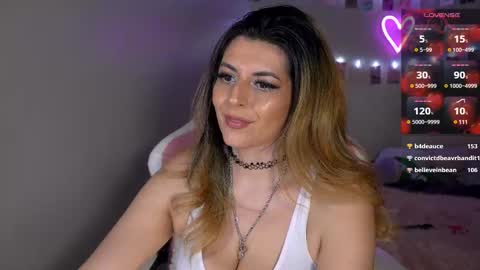 Snapshot of xclusivesecrets chatting on 02.23.25 spoil me here online show from 02.23.25