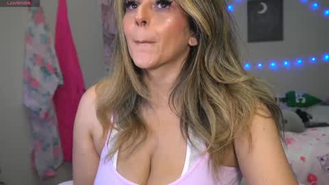 spoil me here  online show from 11.29.25