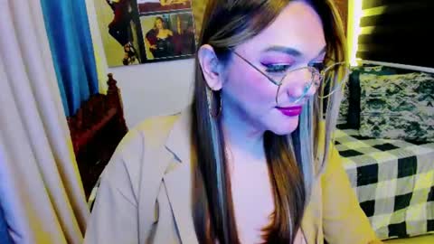 Snapshot of xdirtymistressx chatting on 02.07.25 XDirtymistressX online show from 02.07.25