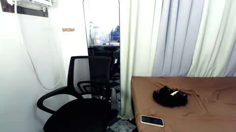 Snapshot of xdreamtrexie chatting on 01.03.25 xdreamtrexie online show from 01.03.25