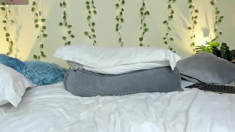    online show from 04.23.26