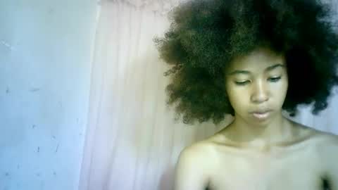 xenna610827 online show from 02.05.25