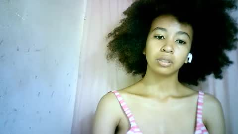 xenna610827 online show from 02.10.25