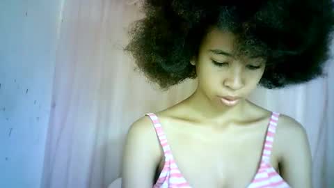 xenna610827 online show from 03.05.25