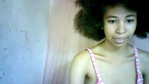 xenna610827 online show from 03.05.25