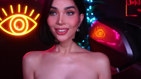 Snapshot of xforyoureyesonlyx chatting on 03.07.25 Anne online show from 03.07.25