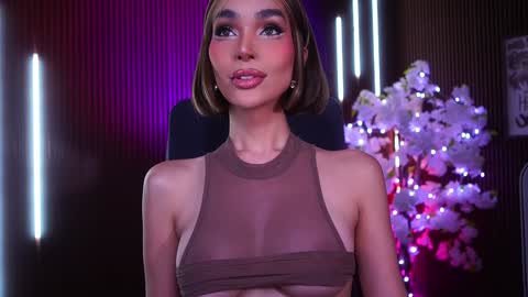 Snapshot of xforyoureyesonlyx chatting on 11.29.25 Anne online show from 11.29.25