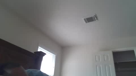 Snapshot of xfunsun chatting on 10.15.25 xfunsun online show from 10.15.25