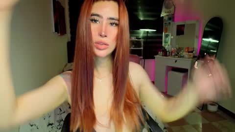 Snapshot of xhotcockcumts chatting on 02.05.25 Barbie ann online show from 02.05.25