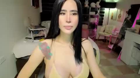 Snapshot of xhotcockcumts chatting on 09.14.25 Barbie ann online show from 09.14.25