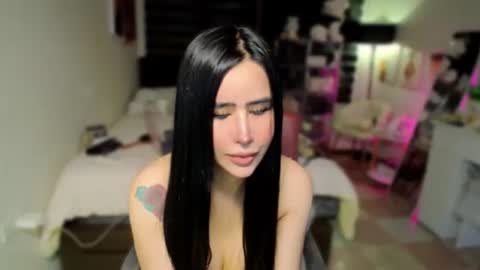 Snapshot of xhotcockcumts chatting on 09.23.25 Barbie ann online show from 09.23.25