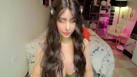 Snapshot of xhotcockcumts chatting on 10.27.25 Barbie ann online show from 10.27.25