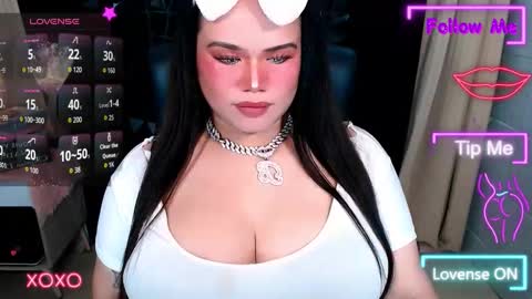 xHUGECOCKTILLCUMX online show from 11.14.25