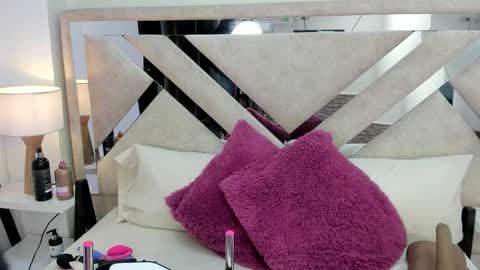 Xime  online show from 01.18.26