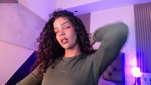 Mia Vega online show from 01.27.25