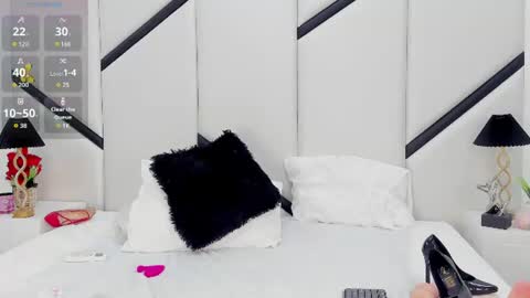 Snapshot of ximenacosta chatting on 06.20.26 ximenacosta online show from 06.20.26