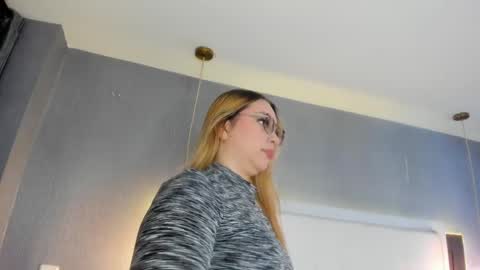   ximena  online show from 04.02.26