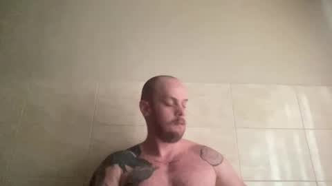 Snapshot of xjohndoe20x chatting on 10.22.25 xjohndoe20x online show from 10.22.25