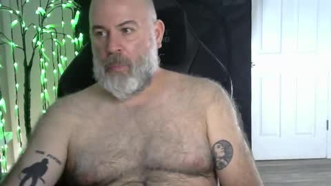 Snapshot of xjohnniex77 chatting on 03.03.26 MrSlowBurn77 online show from 03.03.26