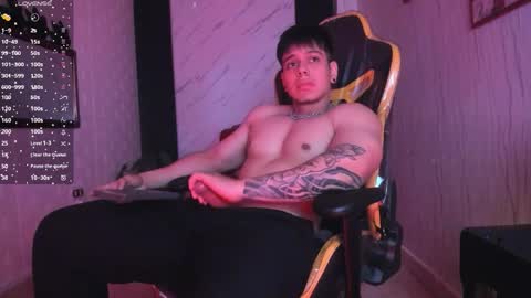      online show from 10.01.25