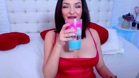 Kim online show from 02.10.25