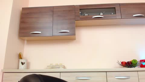 Kim online show from 02.22.25