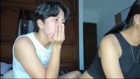 We are Lana. the one with short hair and vanessa girl with long hair online show from 02.09.25