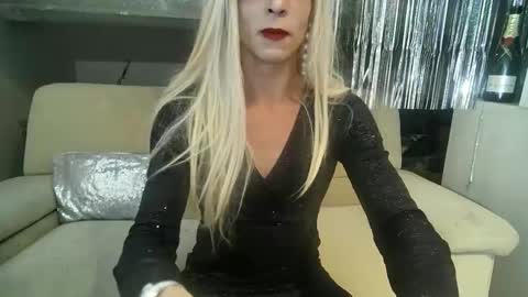 Wendy online show from 01.11.25