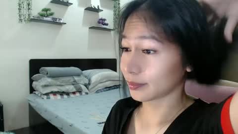 Snapshot of xlovely_destinyx chatting on 06.29.26 Alice online show from 06.29.26