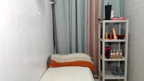 Maxie online show from 03.16.26