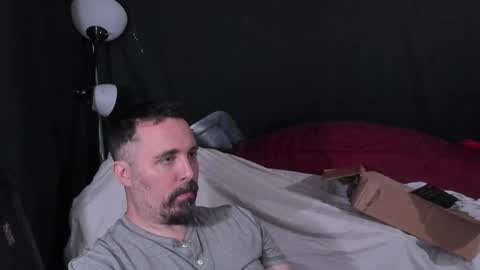 Snapshot of xmetalstudx chatting on 04.20.26 MetalstudMaster online show from 04.20.26