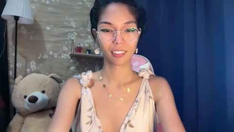 Snapshot of xmonica_cummerx chatting on 02.21.26 Sweet Monica online show from 02.21.26