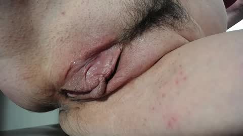 Lost in Lust online show from 04.10.26