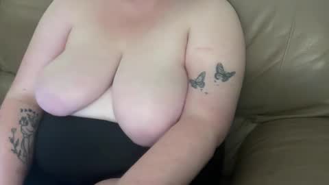 xopeachybaby online show from 02.26.26