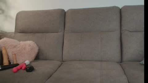 Cherry online show from 10.11.25