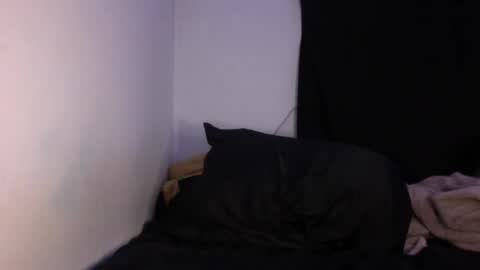 Snapshot of xoxo_k chatting on 06.10.26 Miss K online show from 06.10.26