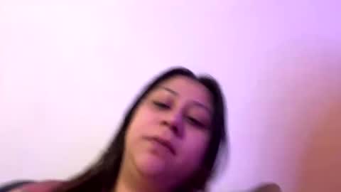 Snapshot of xoxoalizehibaby chatting on 11.11.25 xoxoalizehibaby online show from 11.11.25