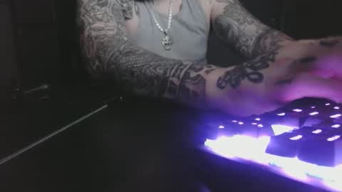 xoxossdfm8894982459 online show from 09.09.25