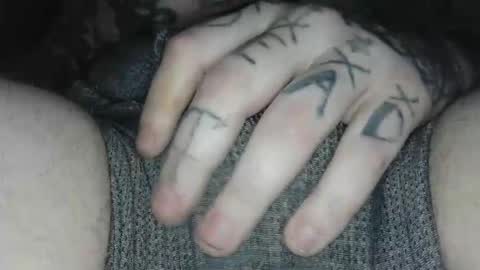 xoxossdfm8894982459 online show from 11.30.25