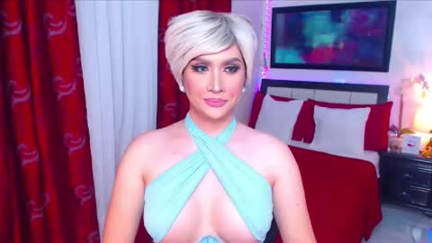 Snapshot of xplaymateamandax chatting on 09.23.25 amanda online show from 09.23.25