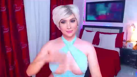 Snapshot of xplaymateamandax chatting on 09.24.25 amanda online show from 09.24.25