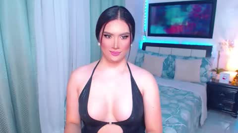 Snapshot of xplaymateamandax chatting on 10.19.25 amanda online show from 10.19.25