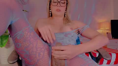 Michelle online show from 03.03.25