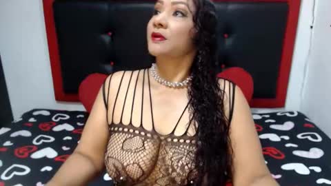 xshopyx online show from 11.23.25