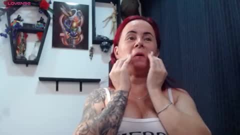 Eva evee milf online show from 01.07.25