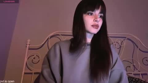 Lily online show from 01.17.26