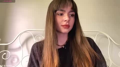 Lily online show from 06.04.26