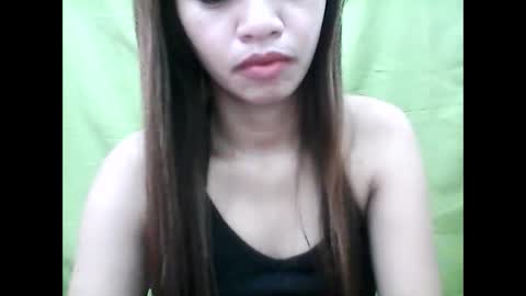 Mariel online show from 12.22.24