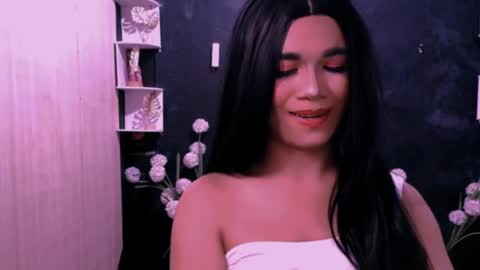 Snapshot of xxasian_ash chatting on 04.05.26 ashley online show from 04.05.26